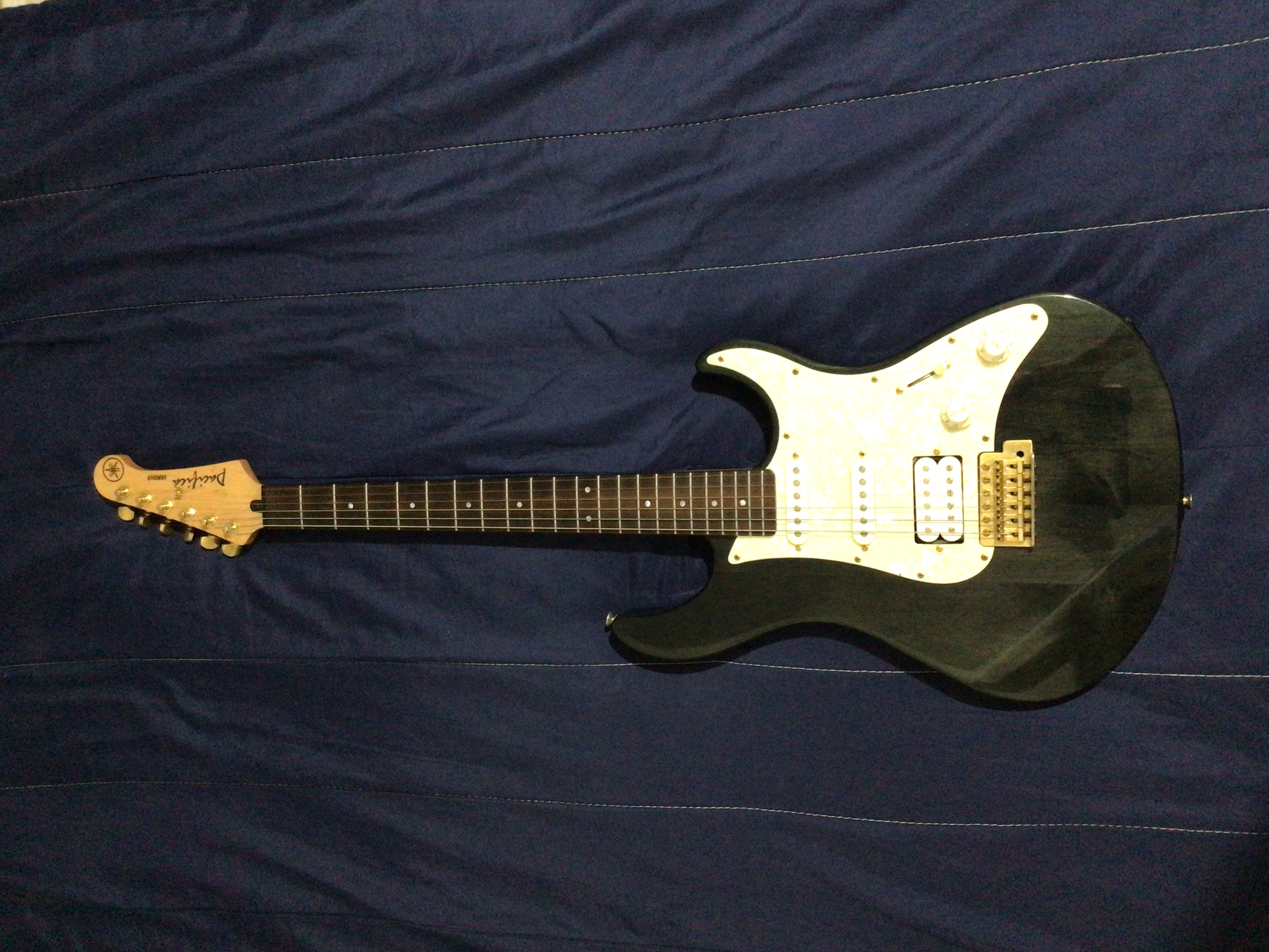 Guitarra eléctrica Yamaha Pacífica de 1989